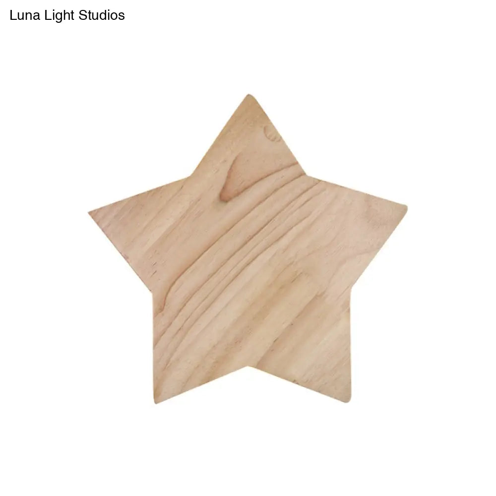 Modern Nordic Wood Star Wall Sconce In Beige For Child Bedroom Or Hallway