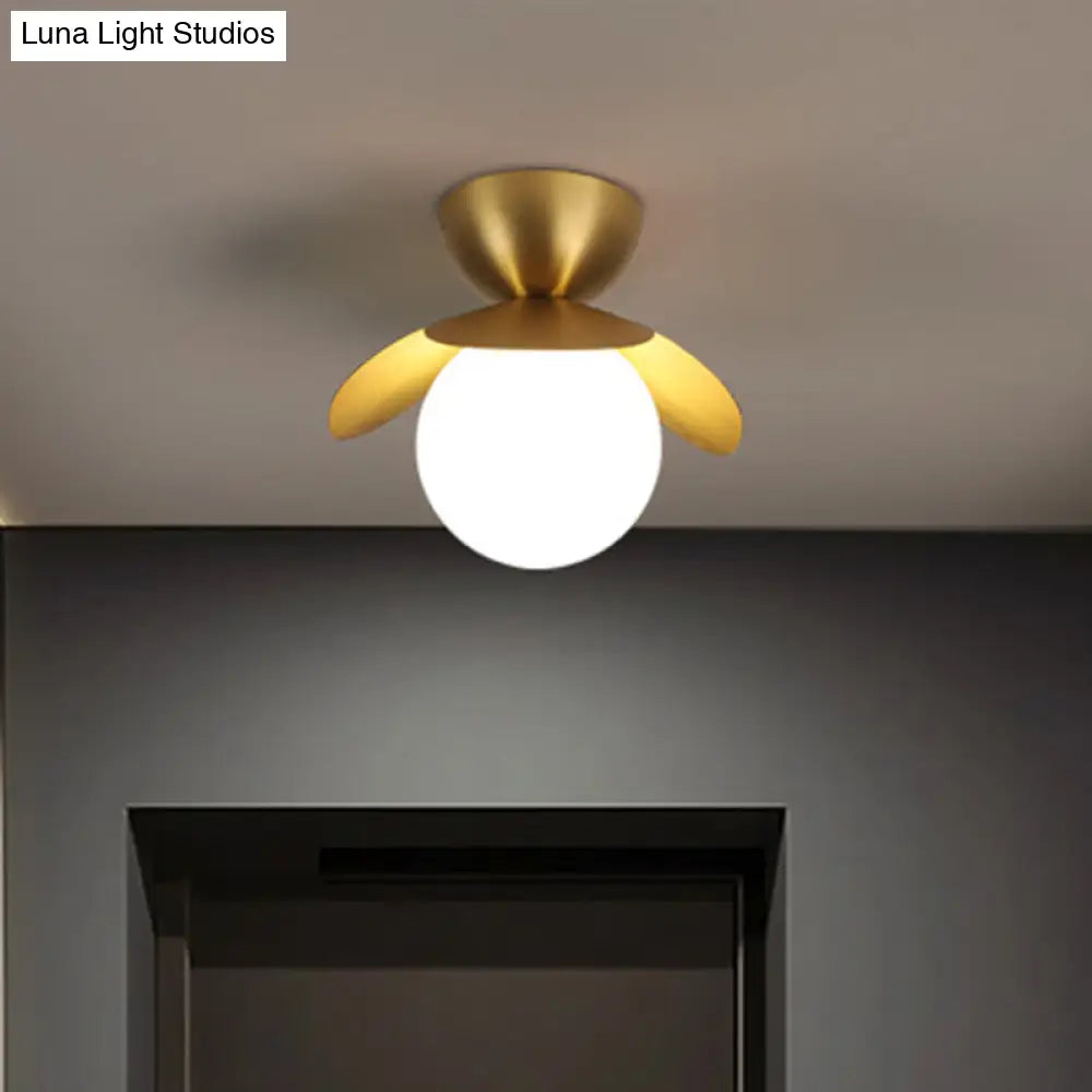 Modern Petal Ceiling Mounted Brass Led Flushmount Light Fixture