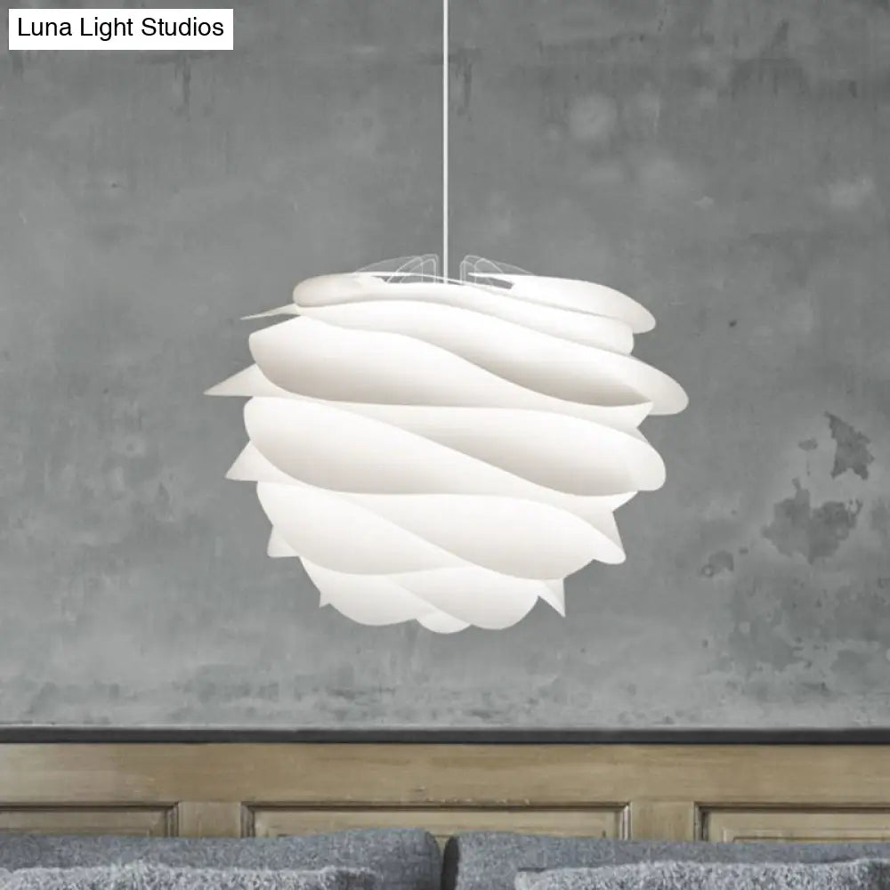 Modern Petal Pendant 1-Light Ceiling Lamp - White Acrylic Perfect For Living Room Suspension