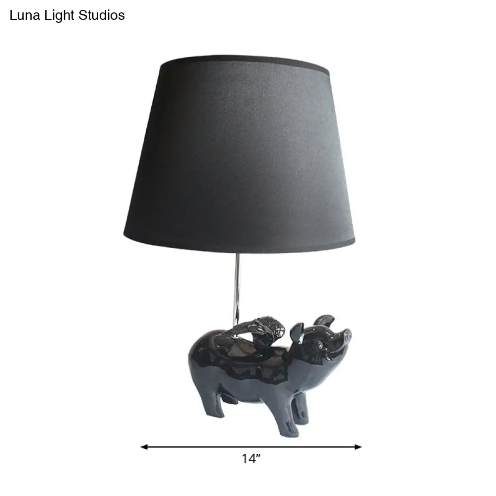 Modern Piggy Desk Light With Trapezoid Shade For Bedside