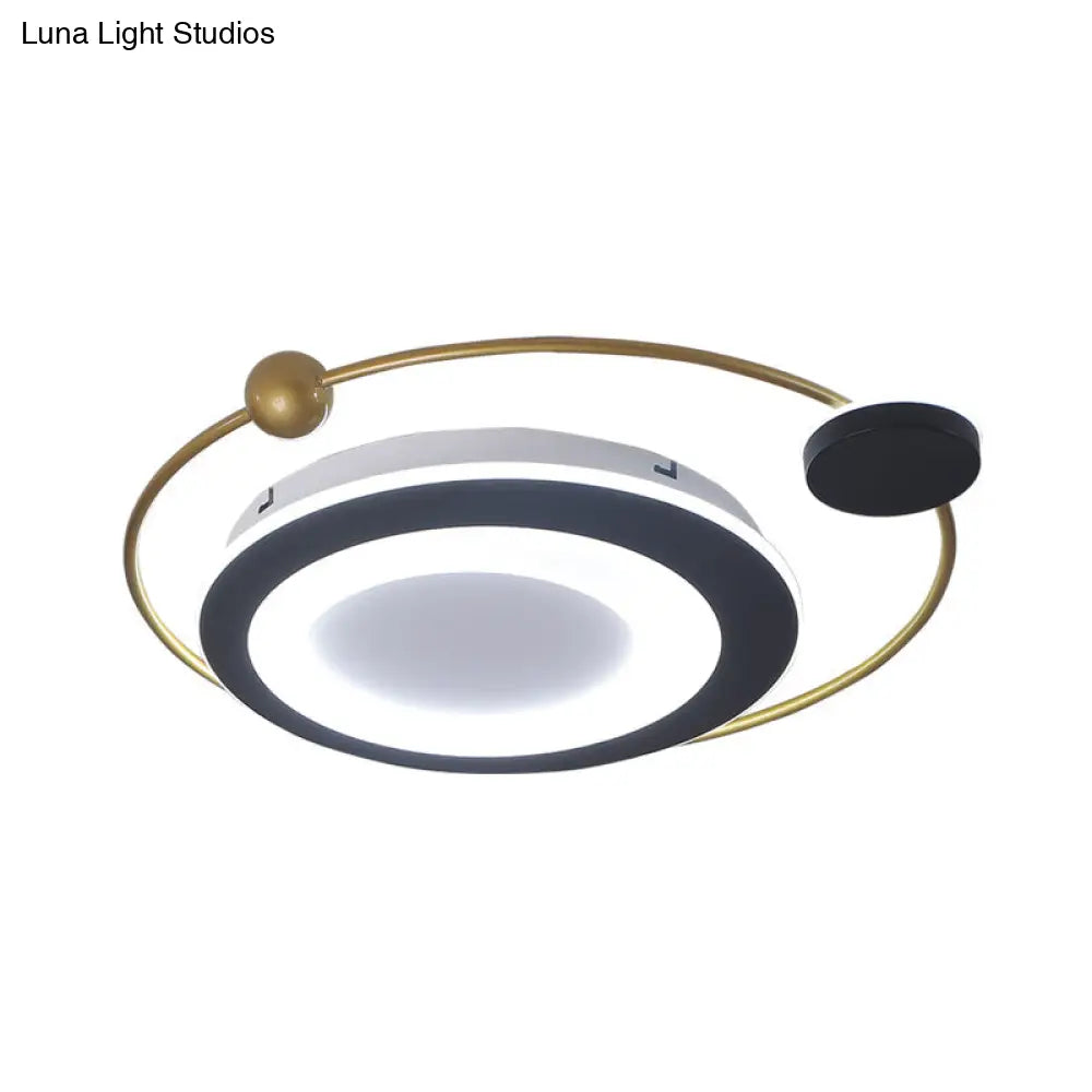 Modern Round Bedroom Flush Mount Light Fixture - 16.5’/20.5’ Metal Ceiling In Black/Gold Led