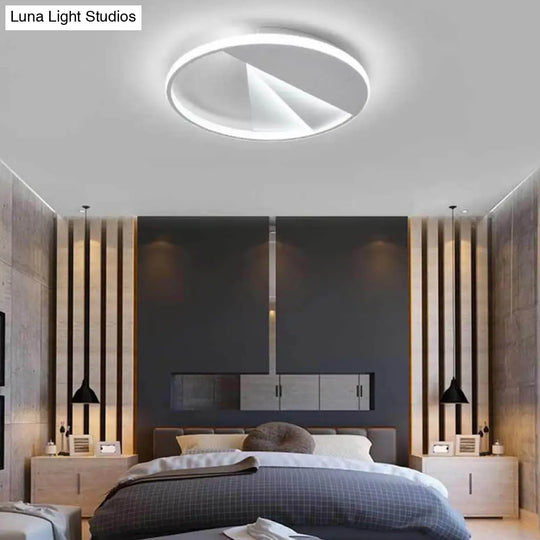 Modern Round Flush Ceiling Lights In Warm/White For Bedroom - 18’/21.5’ White Aluminum Acrylic Mount