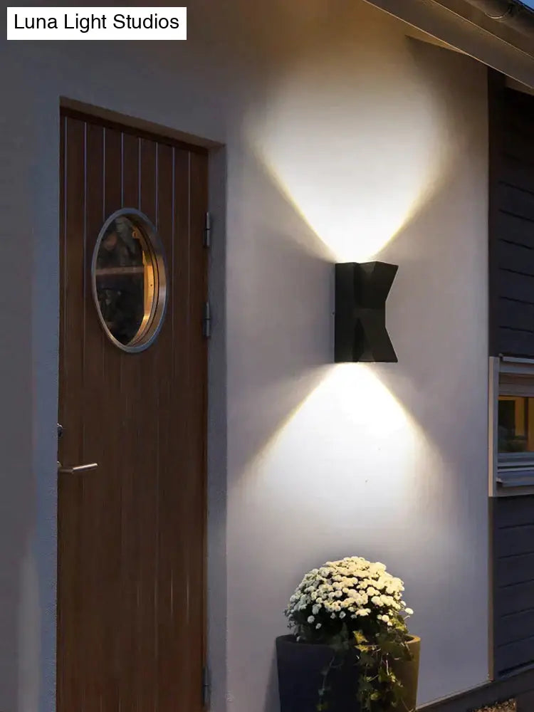 Modern Simple Creative Outdoor Waterproof Wall Lamp Led Courtyard Lamps Gate Terrace Balcony Garden