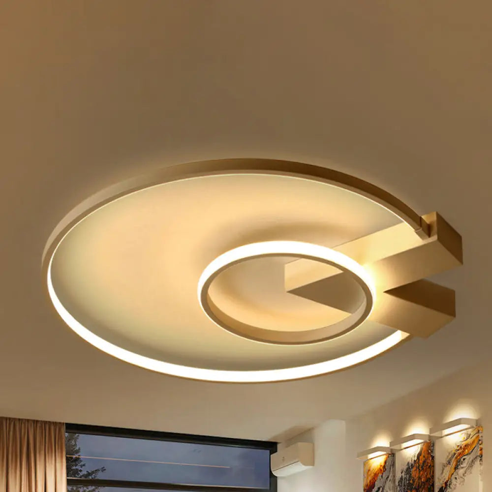 Modern Single Light White/Gold Flushmount Ceiling Fixture With Acrylic Panels Gold / Natural