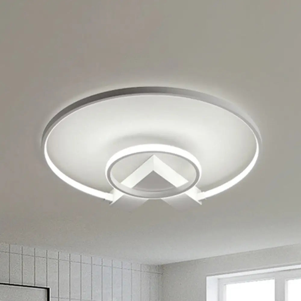 Modern Single Light White/Gold Flushmount Ceiling Fixture With Acrylic Panels White / Natural