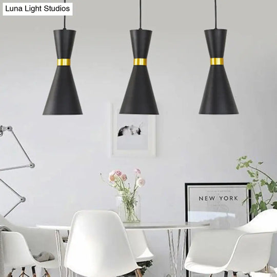 Modern Tapered Pendant Ceiling Lamp - Metal Suspension Light With 1 Bulb In Black/White