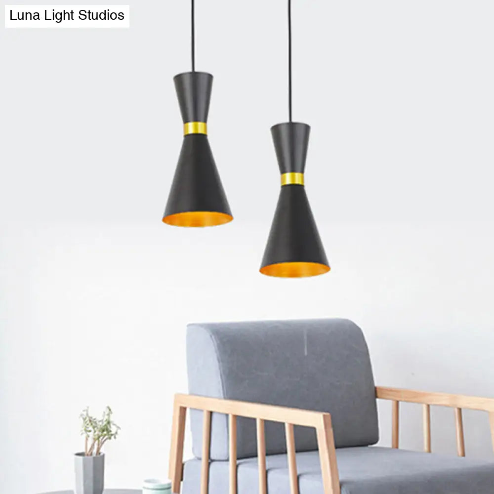 Modern Tapered Pendant Ceiling Lamp - Metal Suspension Light With 1 Bulb In Black/White