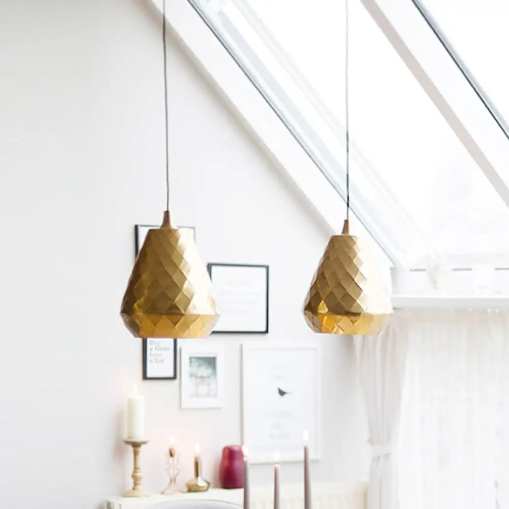 Modern Teardrop Iron Ceiling Pendant Lamp In Gold For Bedroom Lighting