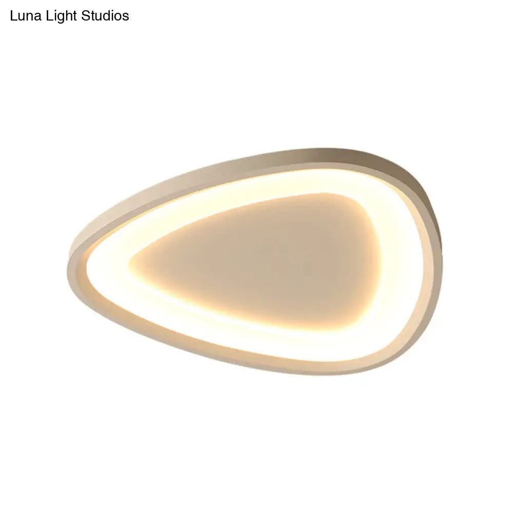 Modern Triangle Ceiling Mount Light - 18/23.5 W Stylish Metal Led Flush Lighting Warm/White Remote