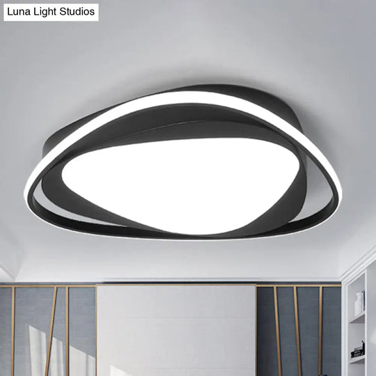 Modern Triangle Metal Ceiling Light Fixture - Black 16.5’/20.5’ Wide Led Flush Mount