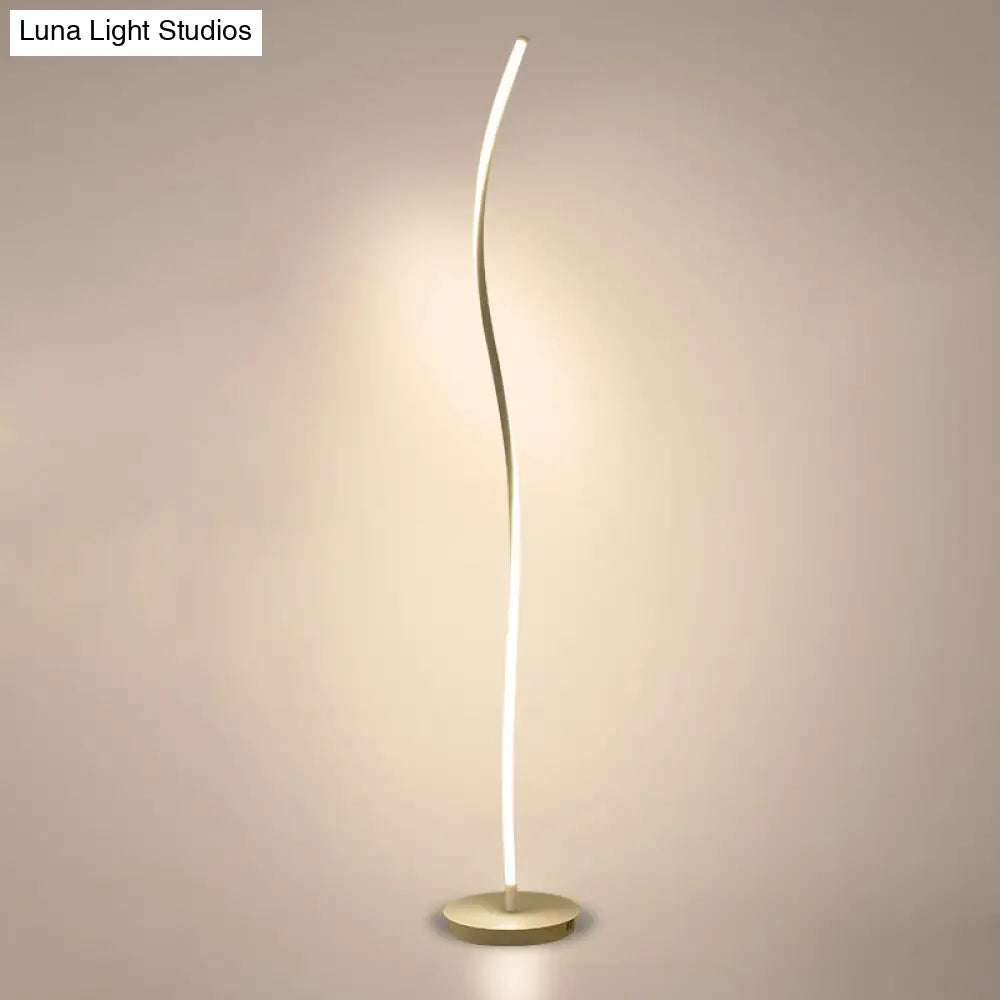 Modern Twist Aluminum Led Floor Lamp Simplistic Stand For Living Room