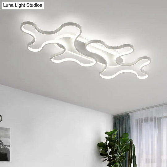 Modern Wavy Frame Ceiling Lamp In Black/White Aluminum With Led Flush Mount Lighting Available