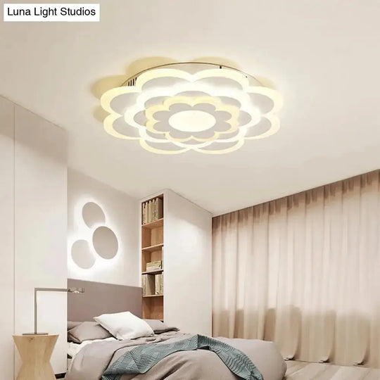 Modern White Bedroom Ceiling Light With Flower Acrylic Shade Led Flush Mount Lamp - Warm/White