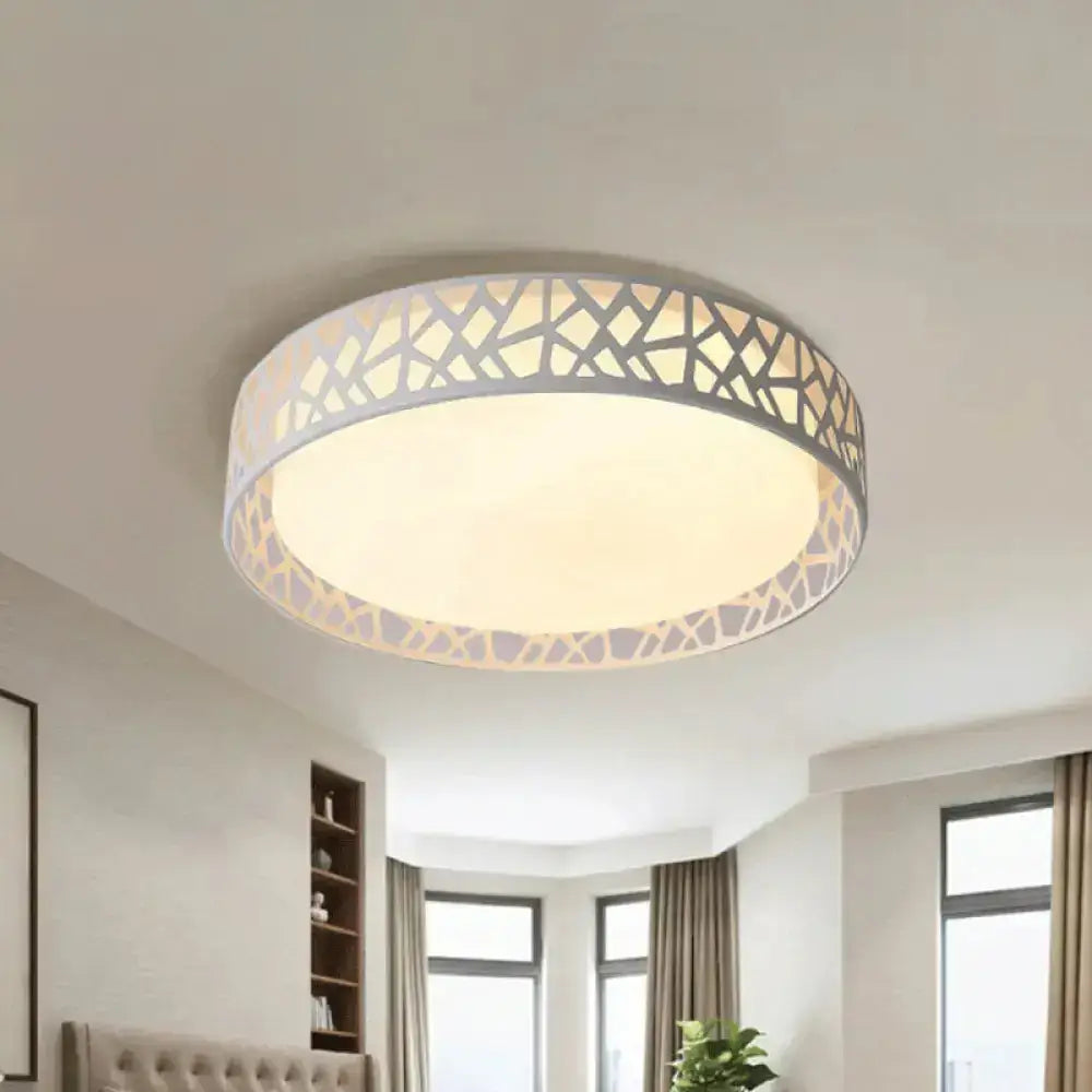 Modern White Drum Led Ceiling Lamp With Nest Frame Design