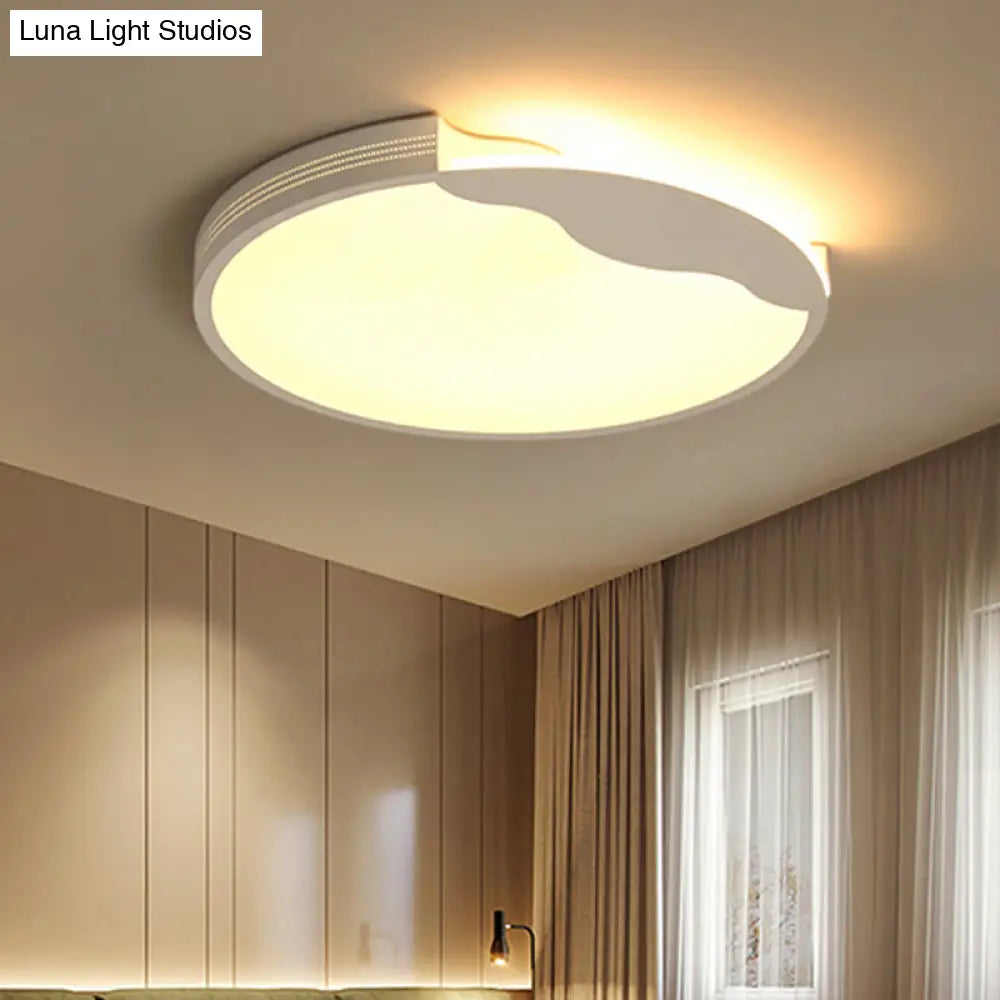 Modern White Led Flush Mount Ceiling Light Fixture With Acrylic Shade – Warm/White Lighting