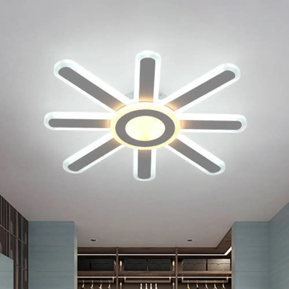 Modern White Led Sun Shaped Acrylic Flush Mount Light For Bedroom Ceiling /