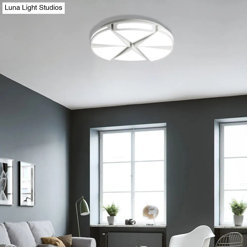 Modern White Round Ceiling Light For Kitchen Metal Flush Mount - 16/19.5 Lights With Black Accents