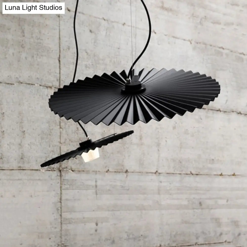 Modernist Circle Metal Hanging Light: 1-Head Black/Gold Suspension Lamp For Living Room Ceiling