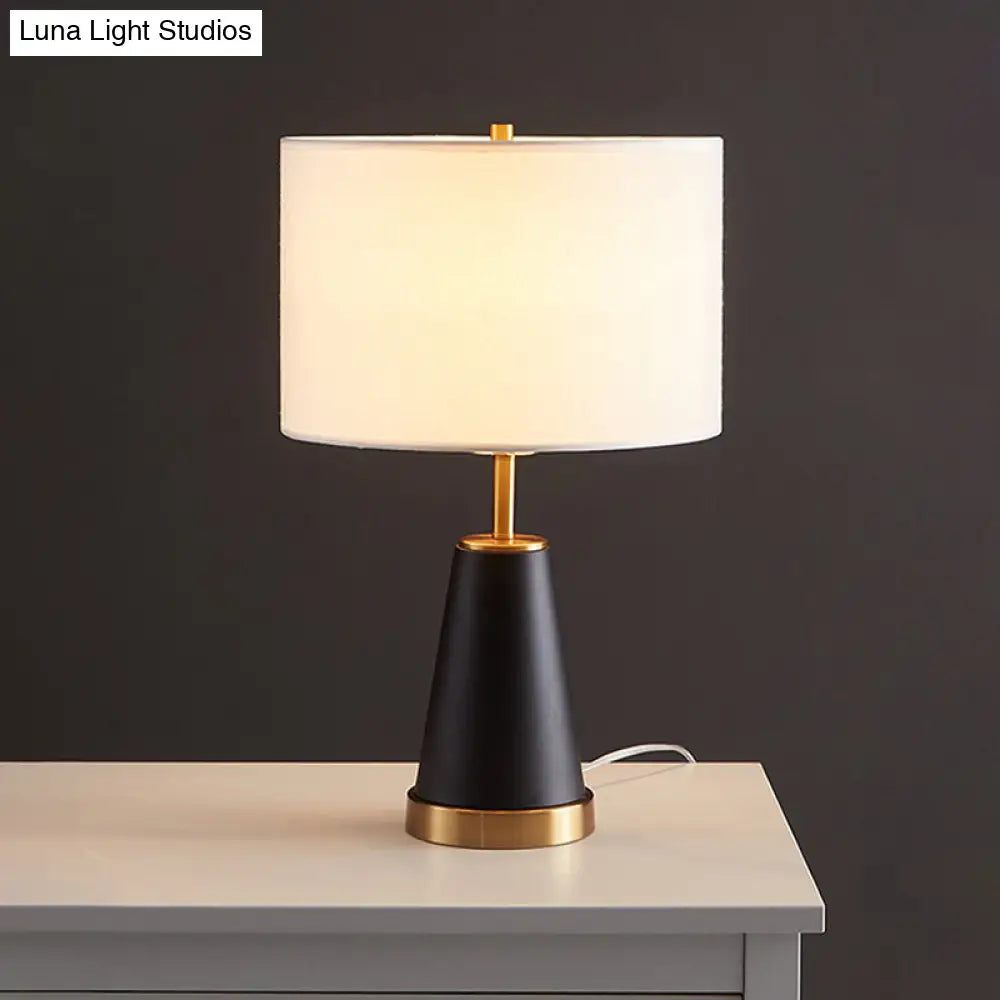 Modernist Fabric Drum Table Light - White Nightstand Lamp With Black Cone Base