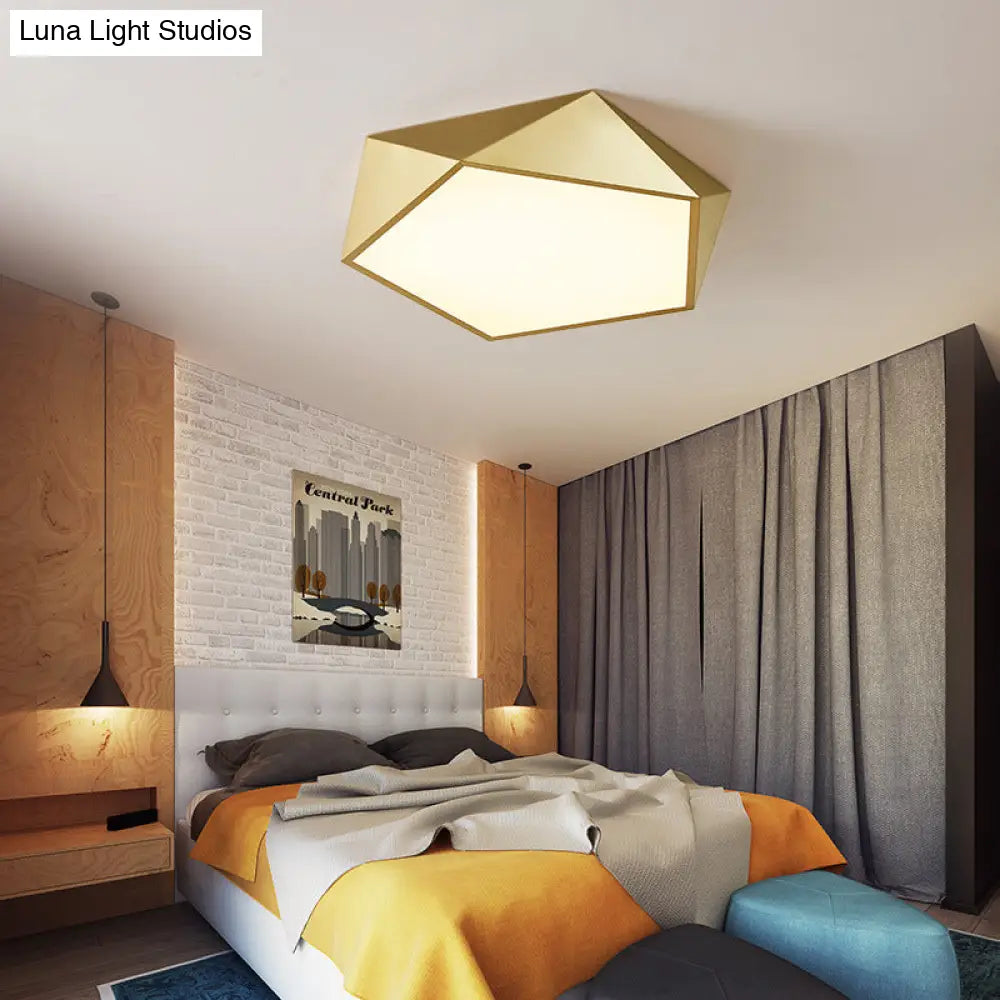 Modernist Gold Finish Led Pentagon Bedroom Flush Ceiling Light Fixture (16.5’/20.5’W)