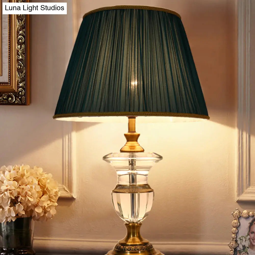 Modernist Hand-Cut Crystal Nightstand Lamp: Elegant Black Jar Shape With Reading Light