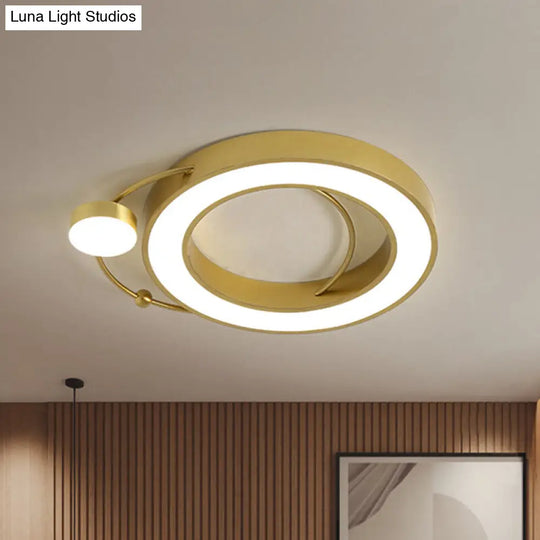 Modernist Led Gold Flush Mount Ceiling Light In White/Yellow: Hollow Metallic Design / White