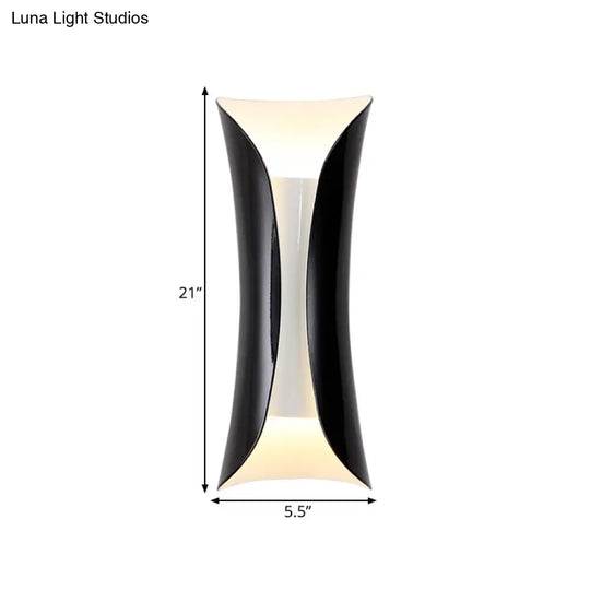 Modernist Metal Wall Lamp Sconce Curved 2-Light Fixture In Metallic Black/White Height Options: