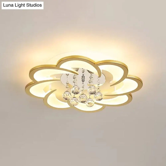 Modernist Petal Flush Ceiling Light In Gold With Led Warm/White - Available 20.5/27 Sizes
