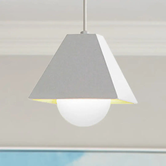 Modernist Pyramid Pendant Light In Black/White For Table Ceiling White