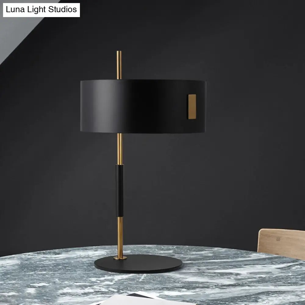 Minimalistic Black And Brass Round Night Lamp: Stylish Metal Table Light For Living Room