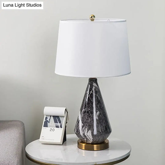 Minimalist Drum Table Lamp With Diamond Ceramic Base In Black/White - Perfect For Nightstands Black