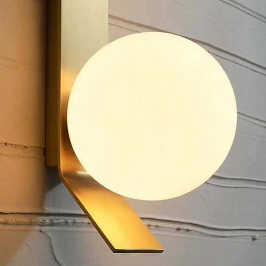 New Nordic Luxury Ball Copper Wall Lamp