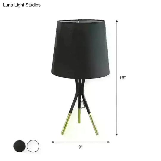 Noemi - Nordic Conical Fabric 3-Leg Table Lamp 1 Bulb Black/White And Gold Night Stand Light For