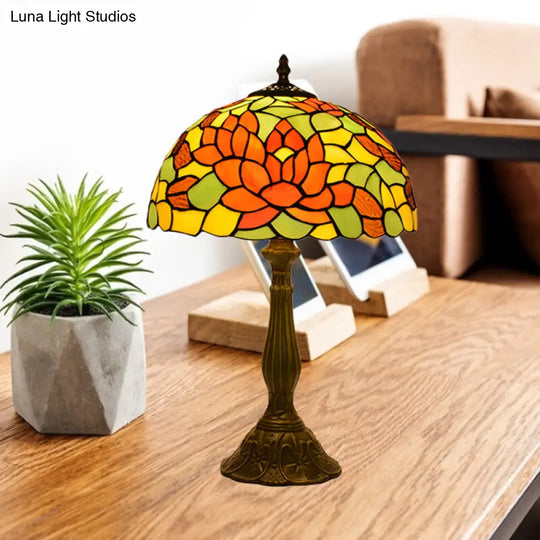 Tiffany-Style Red/Orange Art Glass Table Lamp Bronze Finish Ideal For Living Room Décor