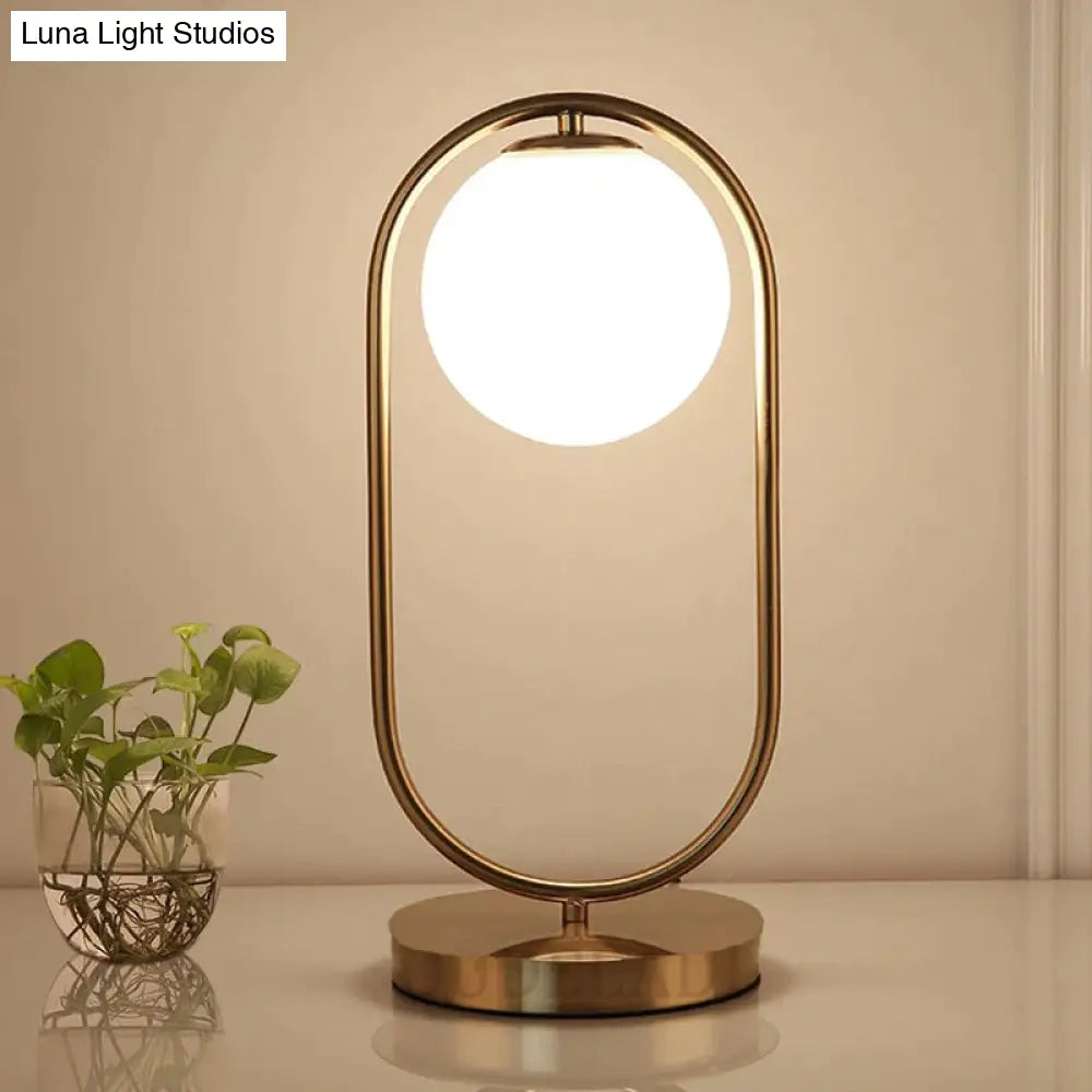 Nordic Art Deco Golden Body Table Lamp Metal Base Plate Modern Minimalist Frosted Glass Led Desk