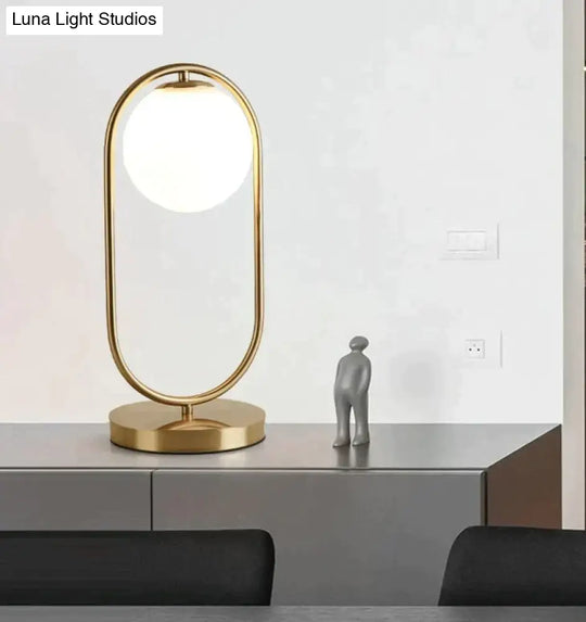 Nordic Art Deco Golden Body Table Lamp Metal Base Plate Modern Minimalist Frosted Glass Led Desk For