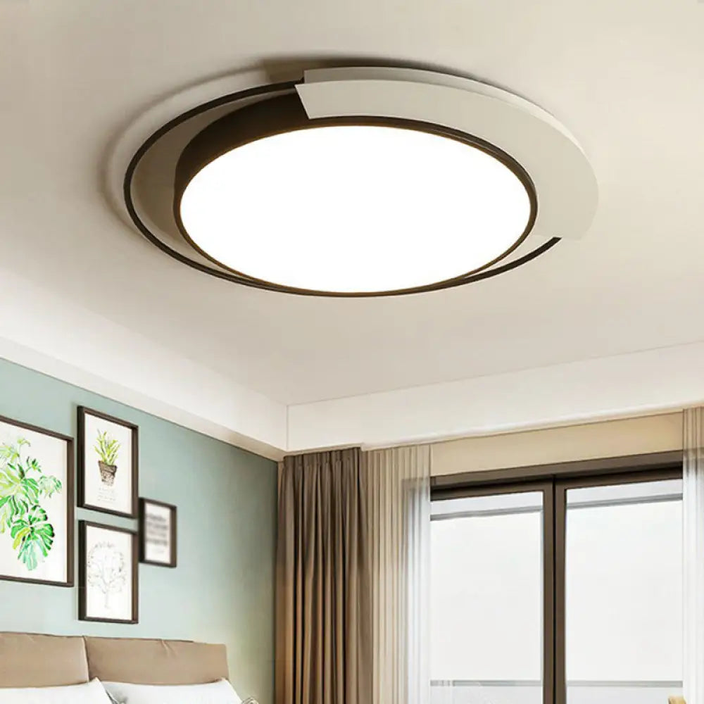 Nordic Circular Led Flush Mount Lighting Fixture In Black And White For Living Room Black-White / 18