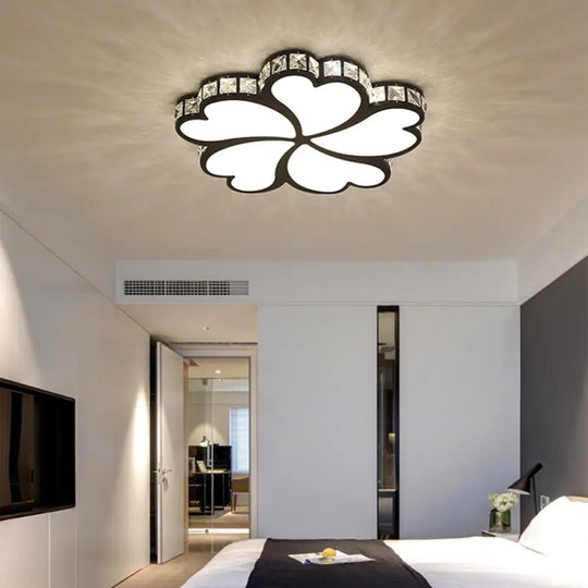 Nordic Clover Crystal Flush Mount Ceiling Light - Black/White/Gold Led Illumination For Bedroom