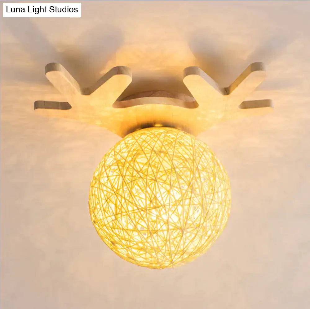 Nordic Creative Wood Antlers Ceiling Lamp