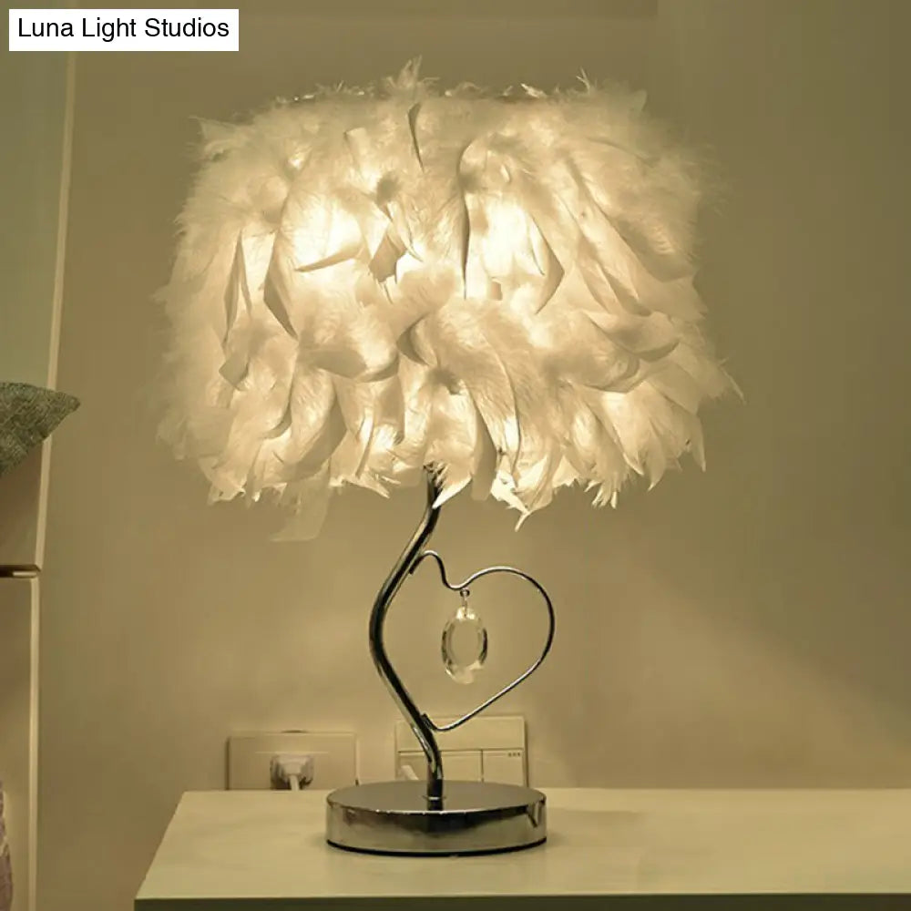 Nordic Feather Table Lamp - Cylindrical Natural Light For Bedroom Or Nightstand