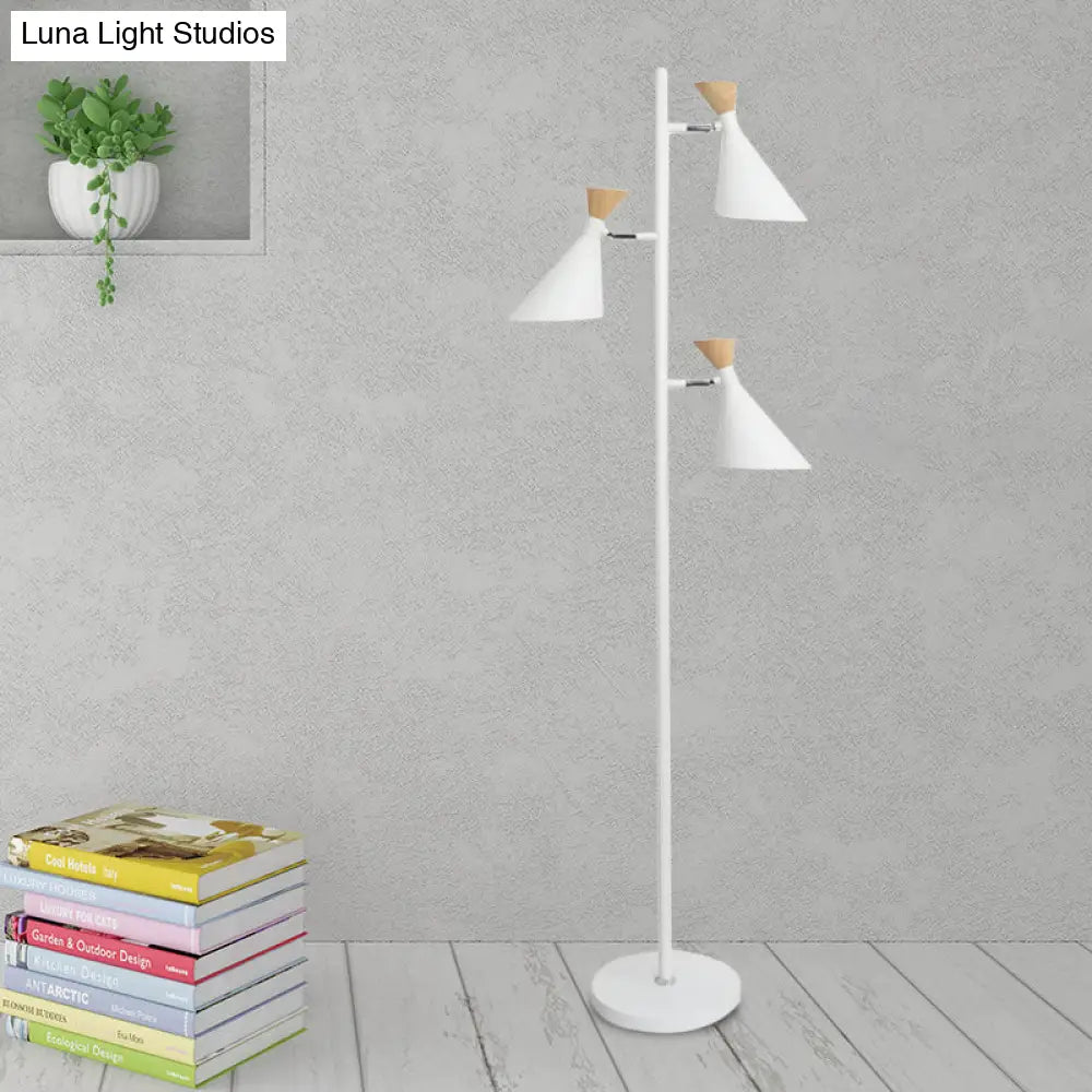 Nordic Flaring Floor Reading Light - Metallic 2/3 Heads Study Room Lamp In White