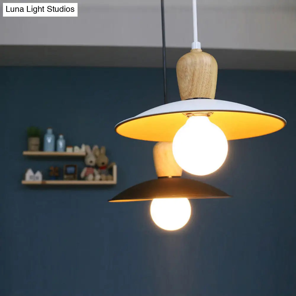 Nordic Flying Saucer Pendant Lamp: Single Bulb Iron Pendulum Light In White/Black-Wood