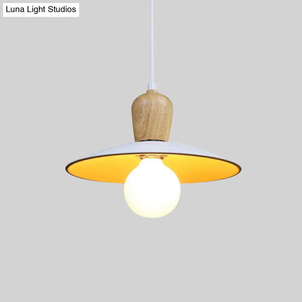 Nordic Flying Saucer Pendant Lamp: Single Bulb Iron Pendulum Light In White/Black-Wood