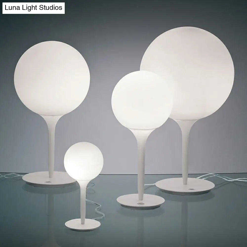 Nordic Frosted Glass Balloon Night Lamp - Single Study Table Light In White