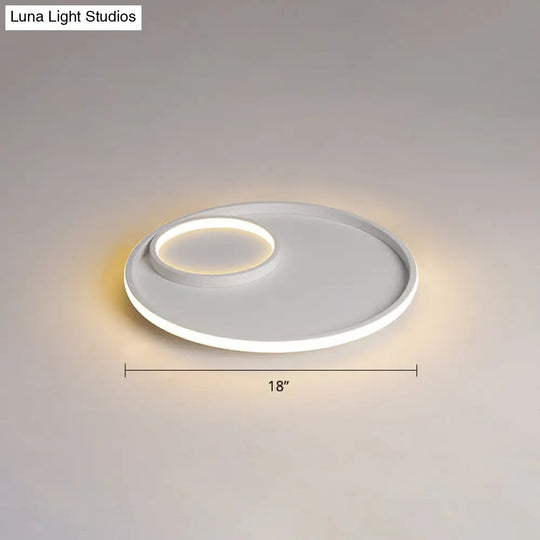 Nordic Halo Led Ceiling Light - Metal Bedroom Flush Mount Fixture White / Warm