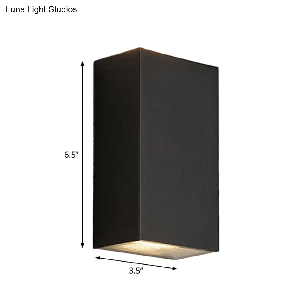 Nordic Metal Black Wall Lamp: Cube/Triangle/Cylinder Led Sconce For Outdoor