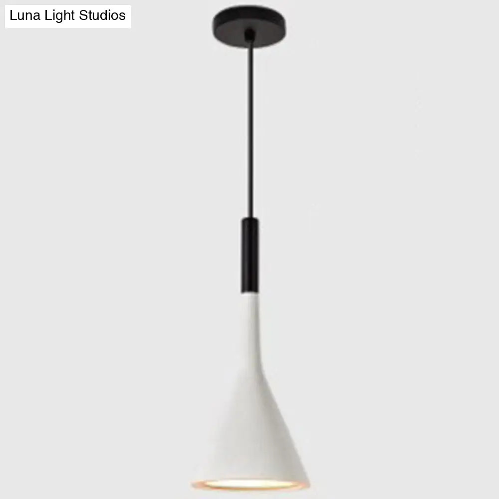 Nordic Modern Resin Tapered Hanging Light: Stylish 1-Light Pendant Lamp For Restaurants White