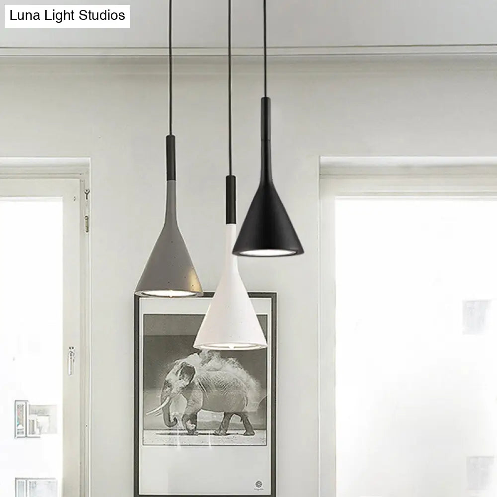 Nordic Modern Resin Tapered Hanging Light: Stylish 1-Light Pendant Lamp For Restaurants