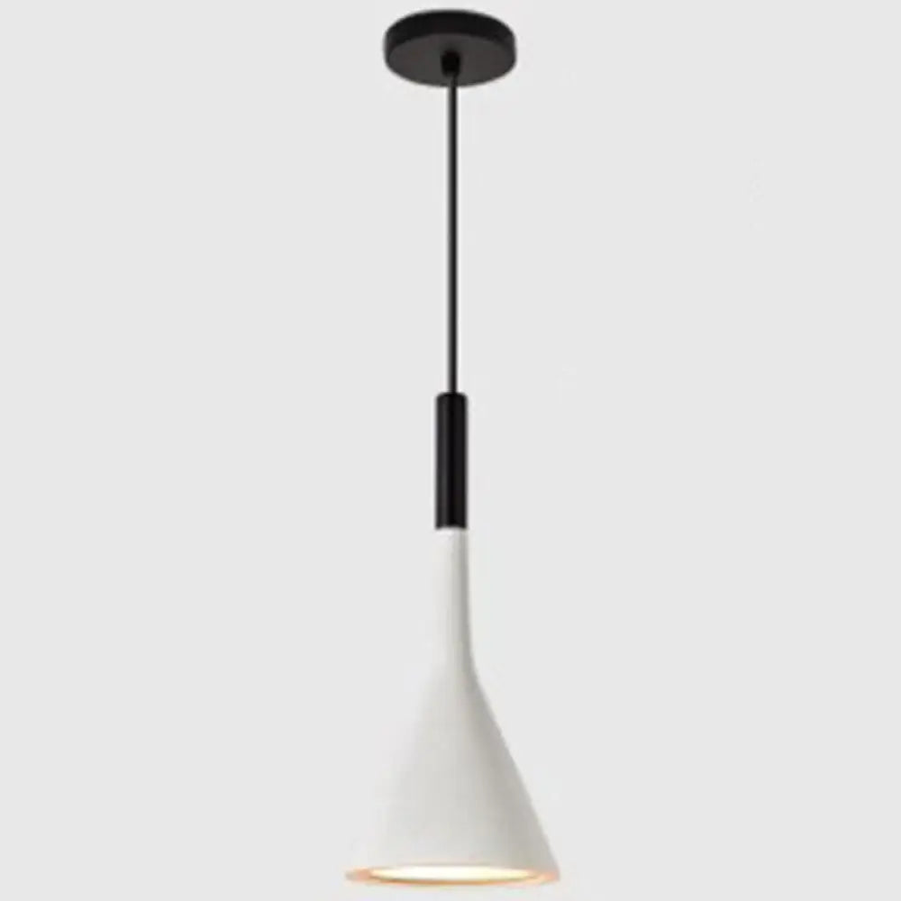 Nordic Modern Resin Tapered Hanging Light - Stylish 1-Light Restaurant Pendant Lamp White