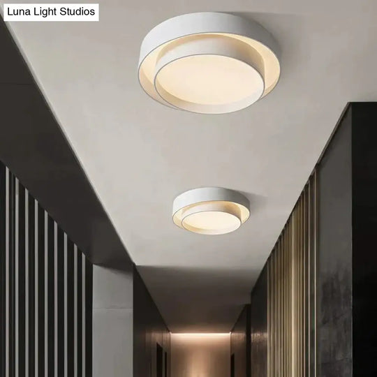 Nordic Modern Round White Ceiling Lamp